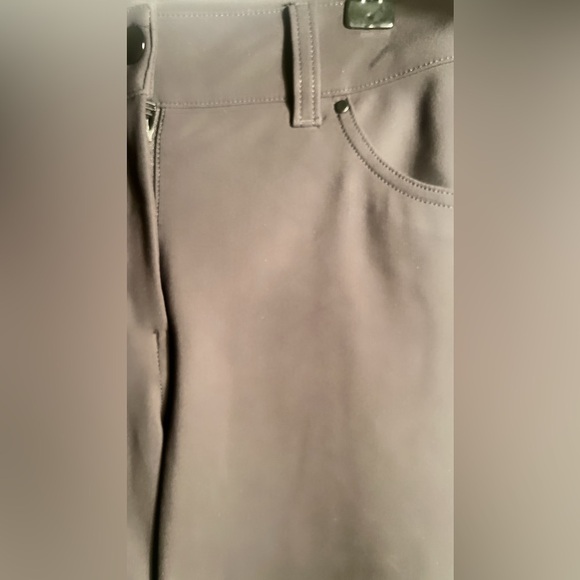 Lululemon black City Sleek 5 Pocket 7/8 bodycon soft Stretch lightweight Pant 2 - Picture 4 of 5